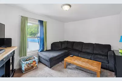 520 Lincoln Street, Lewiston, ME 04240 - Photo 2