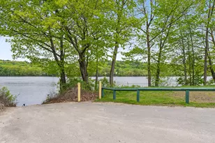 520 Lincoln St, Lewiston, ME 04240 - Photo 28