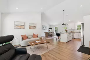 20 Blackberry Hill Rd, West Gardiner, ME 04345 - Photo 8