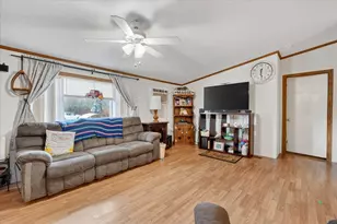 263 Mudgett Rd, Kenduskeag, ME 04450 - Photo 14