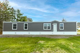7 Nelligan Dr, Holden, ME 04429 - Photo 2