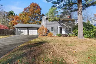24 Pineloch Dr, Portland, ME 04103 - Photo 2