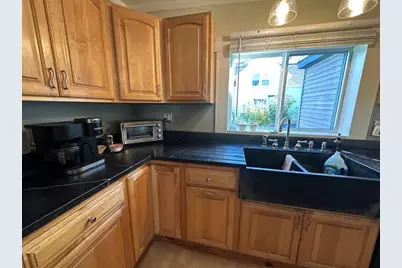 68 Park Street, Belfast, ME 04915 - Photo 12