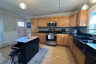 68 Park St, Belfast, ME 04915 - Photo 10