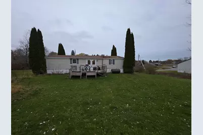 332 Pleasant Street, Rockland, ME 04841 - Photo 4