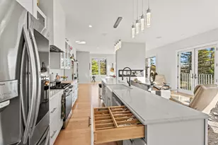 29 Navy St, Searsport, ME 04974 - Photo 18