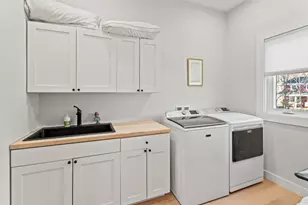 29 Navy St, Searsport, ME 04974 - Photo 32