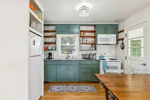 9 Parsons St, Kennebunk, ME 04043 - Photo 14