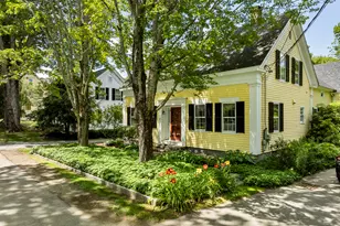 72 Glidden St, Newcastle, ME 04553 - Photo 2