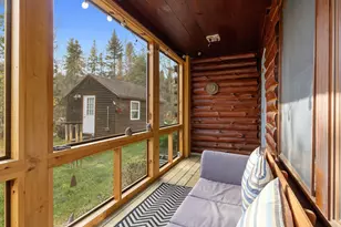 979 Dutch Neck Rd, Waldoboro, ME 04572 - Photo 4