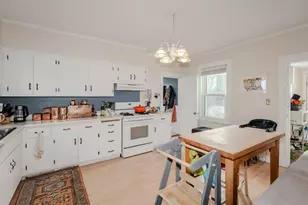 32 Melbourne St, Portland, ME 04101 - Photo 18