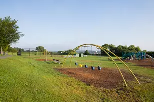 32 Melbourne St, Portland, ME 04101 - Photo 54