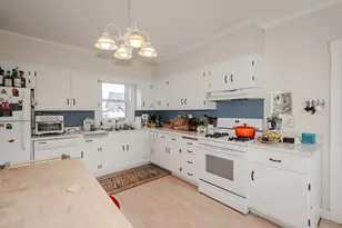 32 Melbourne St, Portland, ME 04101 - Photo 34