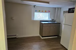 27 Mitchell St, Lewiston, ME 04240 - Photo 16