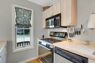 9 Crosby Ln, Newry, ME 04261 - Photo 12