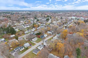 184 Central St, Westbrook, ME 04092 - Photo 26