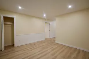 28 Lewis St, Greenville, ME 04441 - Photo 8