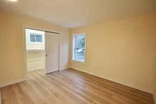 28 Lewis St, Greenville, ME 04441 - Photo 18