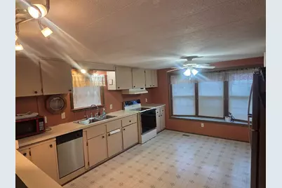 38 Fairview Drive, Lisbon, ME 04250 - Photo 4