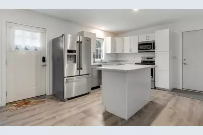 16 Godrics Hollow, Sidney, ME 04330 - Photo 4