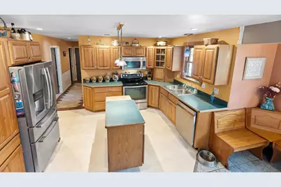 197 Ferry Road, Lewiston, ME 04240 - Photo 8