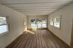 63 Cedar St, Dover Foxcroft, ME 04426 - Photo 4