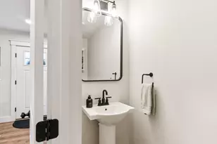 11 Neptune Dr, Brunswick, ME 04011 - Photo 32