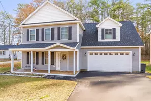 11 Neptune Dr, Brunswick, ME 04011 - Photo 1