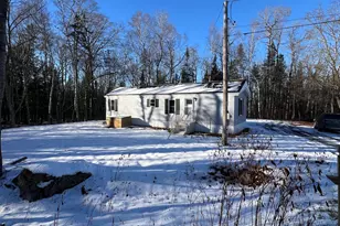 13 Sanford Ave, Milo, ME 04463 - Photo 2