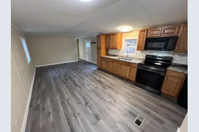 13 Sanford Avenue, Milo, ME 04463 - Photo 4