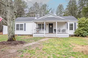 392 Bay Rd, Brooklin, ME 04616 - Photo 2