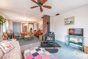 195 Pleasant St, Oxford, ME 04270 - Photo 16