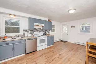 14 Webster St, Sanford, ME 04083 - Photo 10