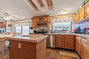 65 Oxbow Dr, Lewiston, ME 04240 - Photo 4