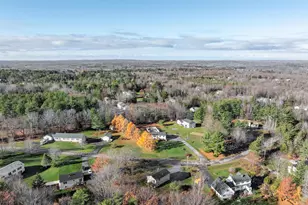 31 Hillcrest Dr, Hermon, ME 04401 - Photo 10