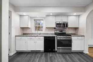 202 Pearl St, Bangor, ME 04401 - Photo 18