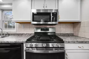 202 Pearl St, Bangor, ME 04401 - Photo 24