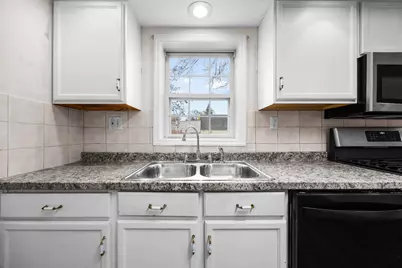 202 Pearl Street, Bangor, ME 04401 - Photo 20