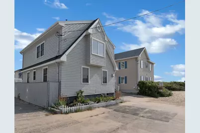 4 Union Avenue, Old Orchard Beach, ME 04064 - Photo 2