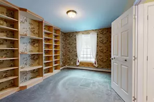 233 Middle St, Farmington, ME 04938 - Photo 18