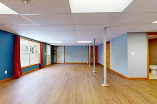 233 Middle St, Farmington, ME 04938 - Photo 38