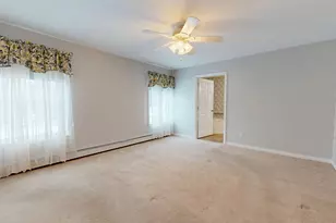 233 Middle St, Farmington, ME 04938 - Photo 30