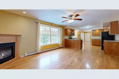 233 Middle Street, Farmington, ME 04938 - Photo 10