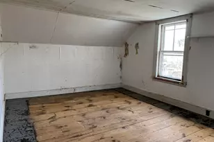 26 S Railroad St, Roxbury, ME 04275 - Photo 18