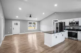 8 Bartlett Cove, Orrington, ME 04474 - Photo 4