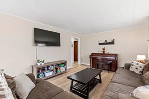 9 David St, Lisbon, ME 04252 - Photo 8