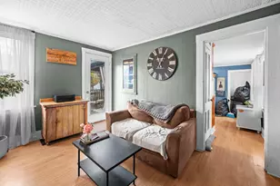 35 E Chestnut St, Augusta, ME 04330 - Photo 2