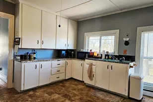 23 Western Ave, Waterville, ME 04901 - Photo 12