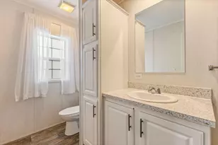 71 Autumn Ln, Lewiston, ME 04240 - Photo 16