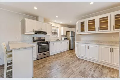 71 Autumn Lane, Lewiston, ME 04240 - Photo 6